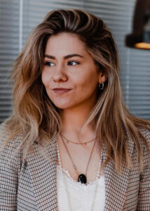 Nina Heidrich Nina Heidrich