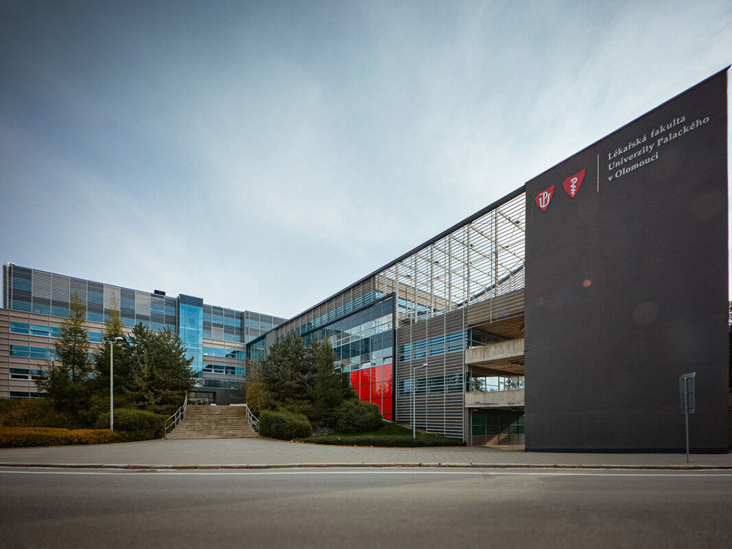 Palacky Universität Olmütz, Tschechien - Medizinstudium im Ausland Palacky Universität Olmütz, Tschechien - Medizinstudium im Ausland